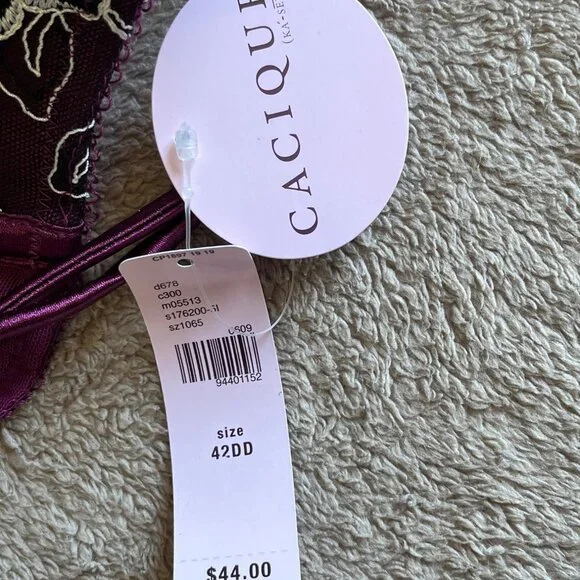 Cacique Plunge Bra 42DD Embroidered Lace Plum NWT - Picture 4 of 8